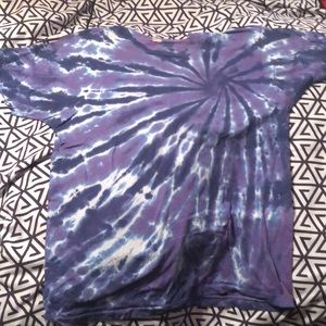 Men’s size M liquid, blue, purple, tie-dye vintage